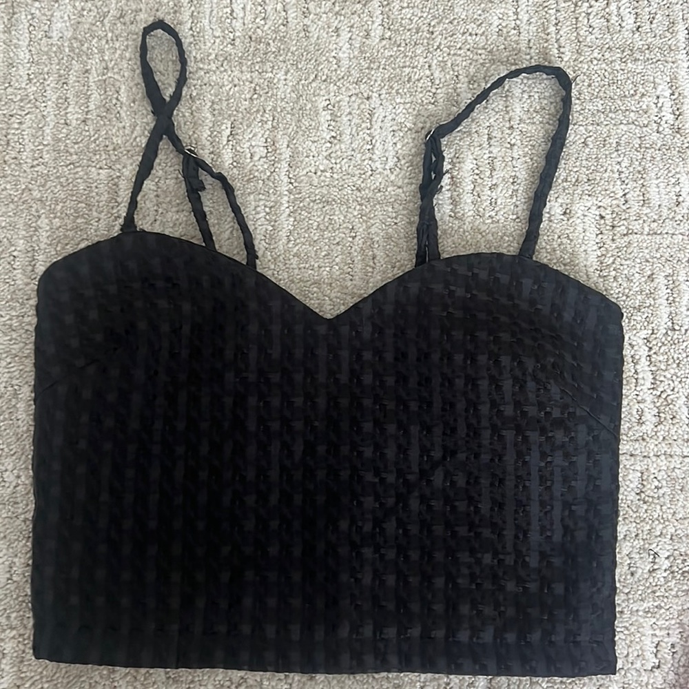 Crop top